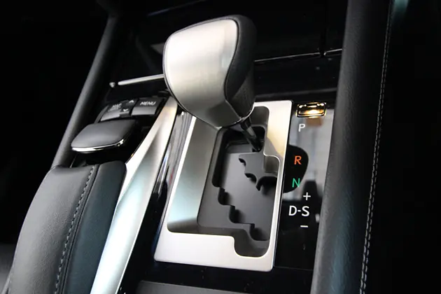 Genuine Lexus Japan 2013-2015 Ls 600/600Hl F-Sport Punching Leather At Shift Knob For Rhd 2