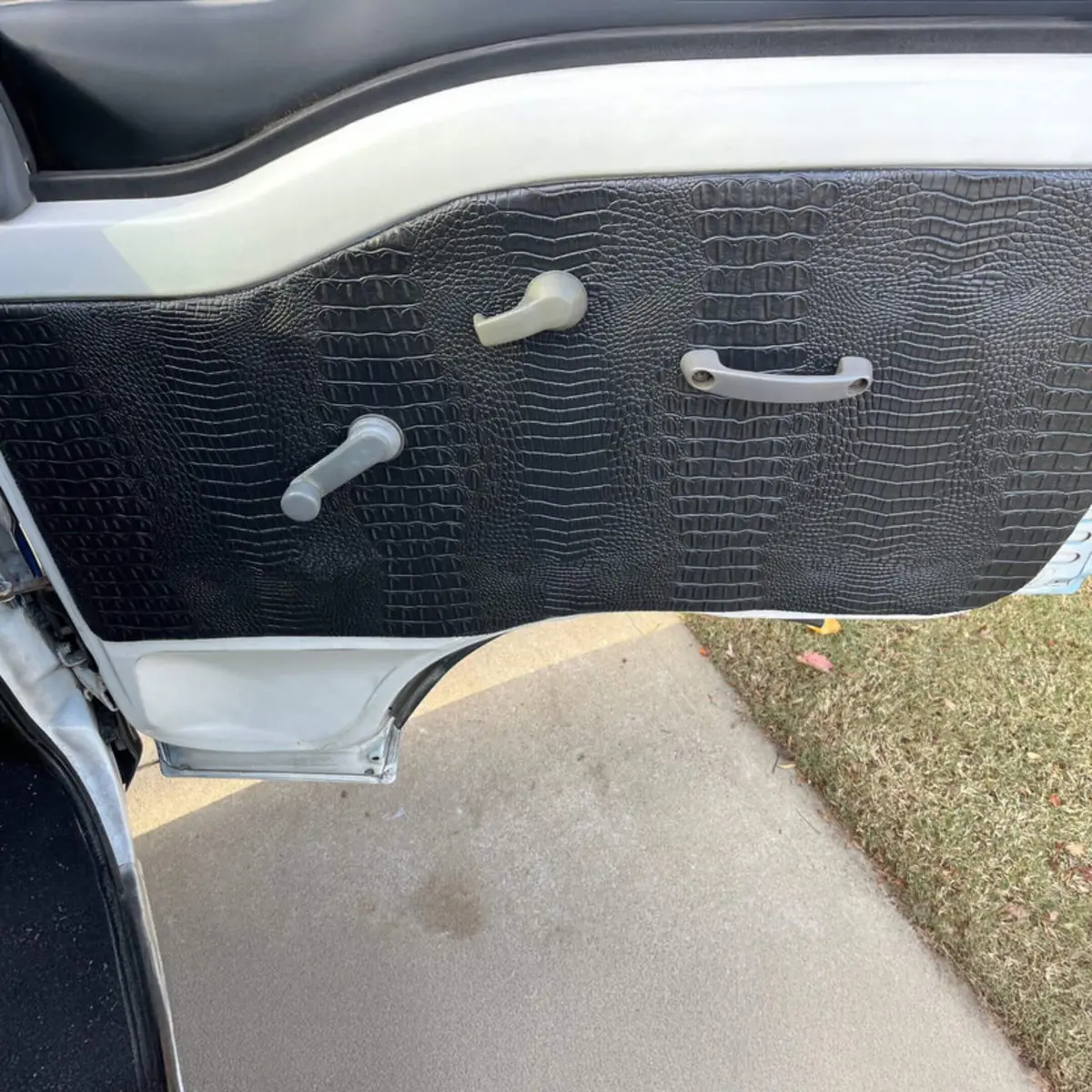 Subaru Sambar Door Panel Covers - Black Alligator - Driver & Passenger Side -  Distressed Brown - Subaru Sambar Truck - Ks3, Ks4 Models - 1990-1998 1