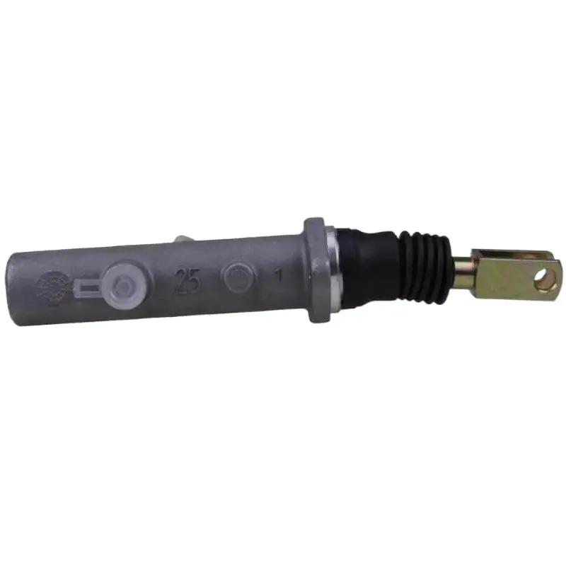 82018664 84558759 For New Holland Tl70 6635 655E 575E Brake Master Cylinder 1