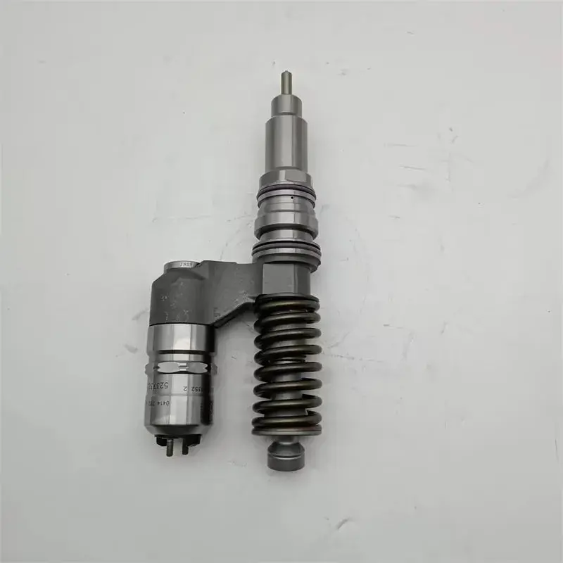Electronic Fuel Injector 20440409 0-414-702-010 20381597 Fits Volvo Fl12 Fm12 Engine 2