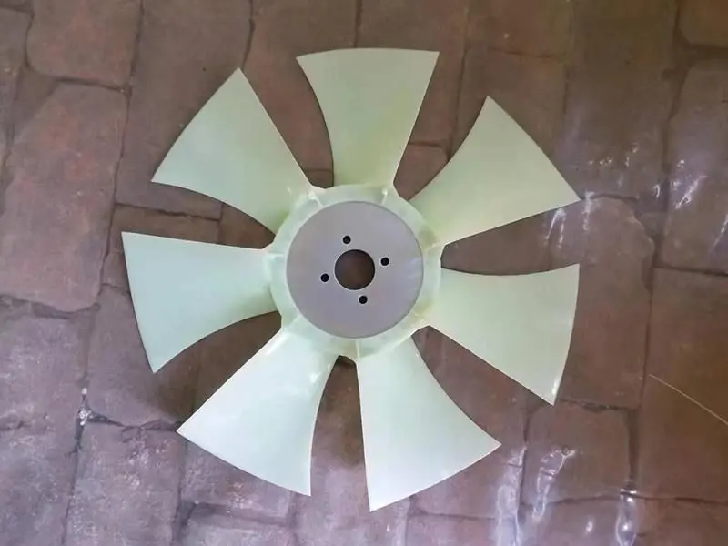 Radiator Fan 2485C546 For Perkins Engine 1104D-E44t 1104D-44T 1104C-44 1104C-44T 1104C-E44t 2