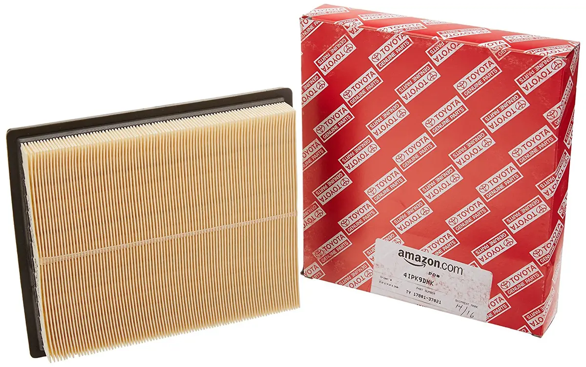 Genuine Toyota (17801-37021) Air Filter Element 1
