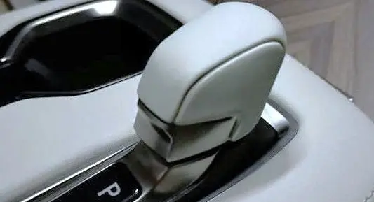 Genuine Lexus Japan 2024-2025 Lm Solis White Leather Shift Knob 1