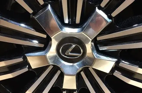 Genuine Lexus Japan 2016-2021 Lx 570 Luxury Pkg Wheel Center Caps (Set Of 4) 1