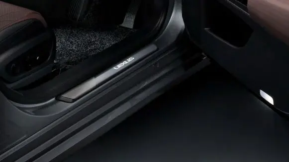 Genuine Lexus Japan 2019-2025 Es Illuminated Front Door Scuff Plate Set (Battery-Operated) 1