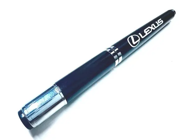 Lexus Piano Black Gel Pen 1