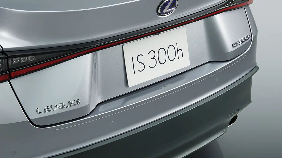 Genuine Lexus Japan 2021-2025 Is Rear Bumper Protection Film 1