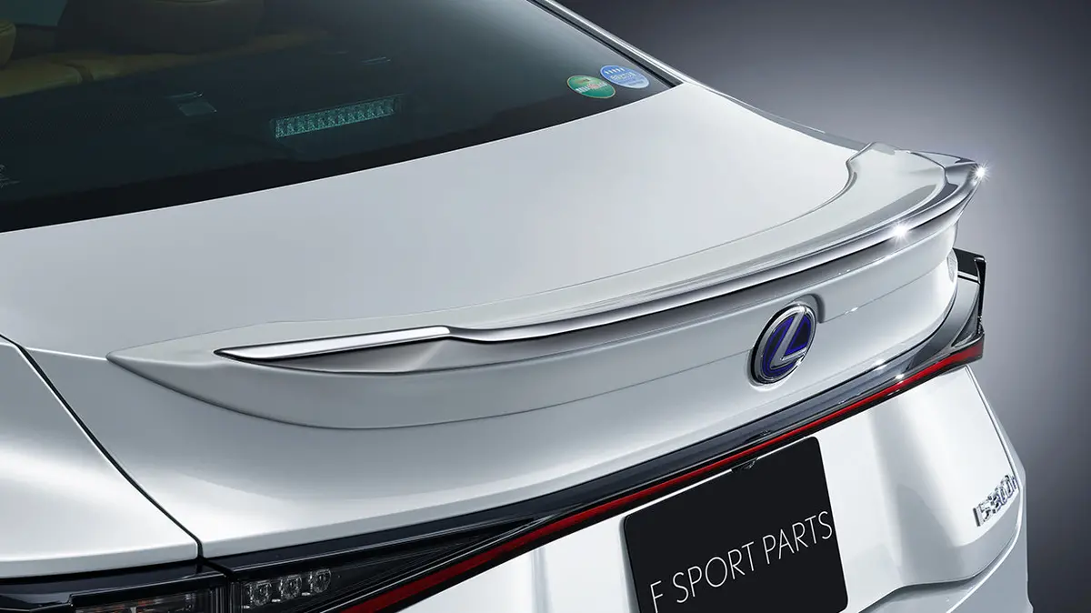 Genuine Lexus Japan 2021-2025 Is Factory Painted Rear Spoiler Kit With Chrome Garnish 1