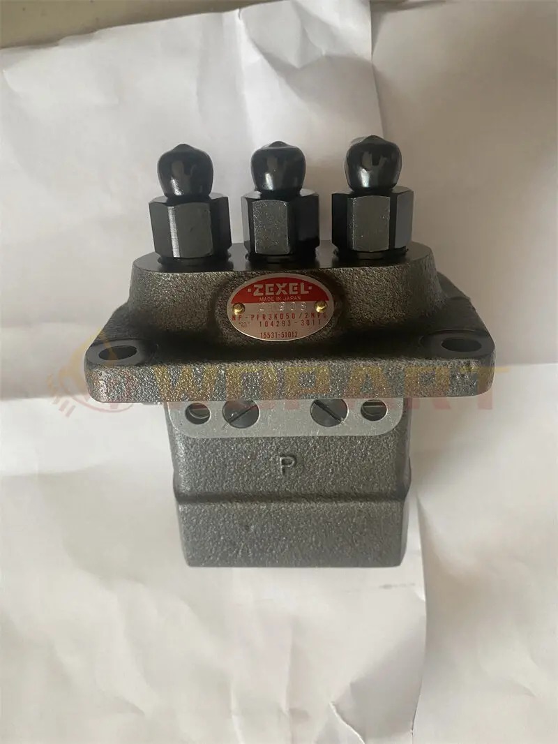 New Original Fuel Injection Pump 15531-51010 104293-3011 1553151010 1042933011 104294-3040 Compatible With Kubota D850 Engine Tractor B1550d B1750d B5200 B6200 Excavator Kh-35(H) Kh-41 Kh-51 Kh-51H Kh-61 Kh-61H 1