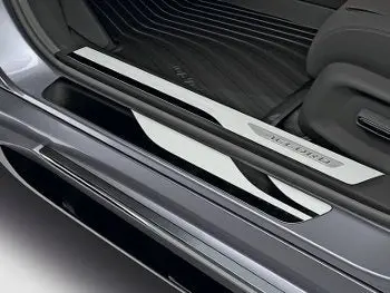 Genuine Honda Accord 2018+ Door Sill Trim Step Garnish, Lower 1