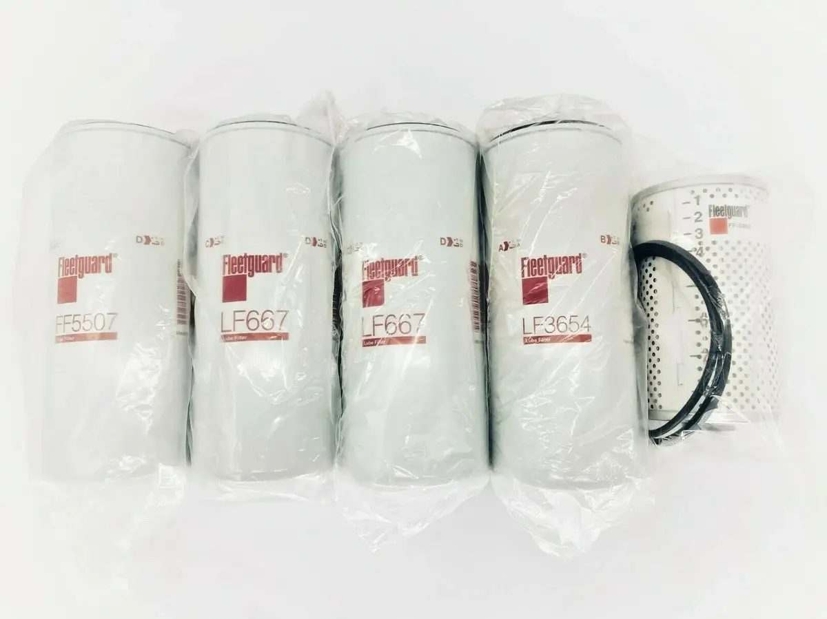 Fleetguard Fs19624 Fuel/Water Separator - New & Genuine | High-Quality Replacement Filter 1